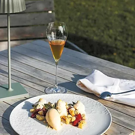 & Wirtschaft Waelderhof Hotel Lingenau
